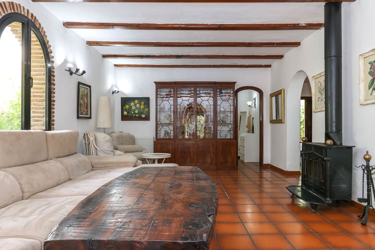 7 soveværelse Villa til salg i Coin med swimmingpool garage - € 699.000 (Ref: 8987816)