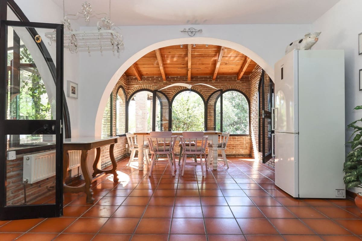 7 soveværelse Villa til salg i Coin med swimmingpool garage - € 699.000 (Ref: 8987816)