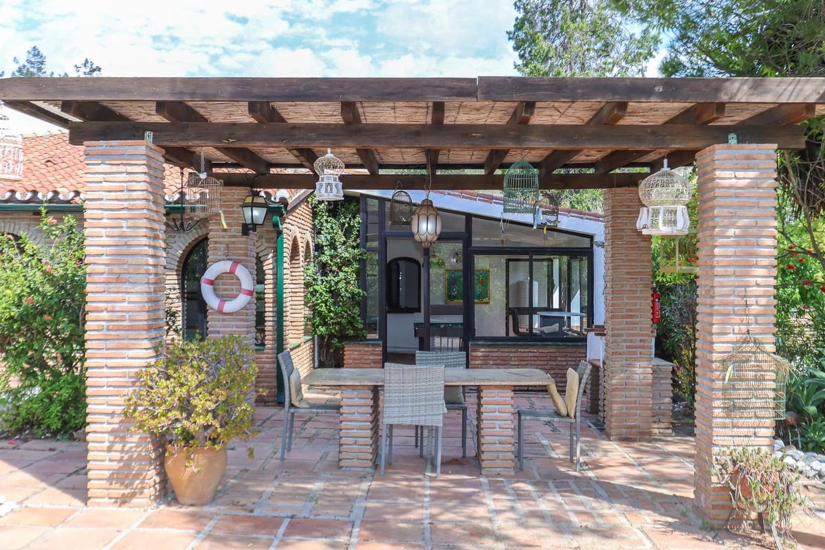 7 soveværelse Villa til salg i Coin med swimmingpool garage - € 699.000 (Ref: 8987816)