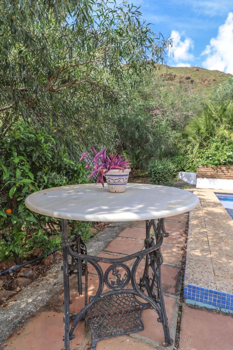 7 soveværelse Villa til salg i Coin med swimmingpool garage - € 699.000 (Ref: 8987816)