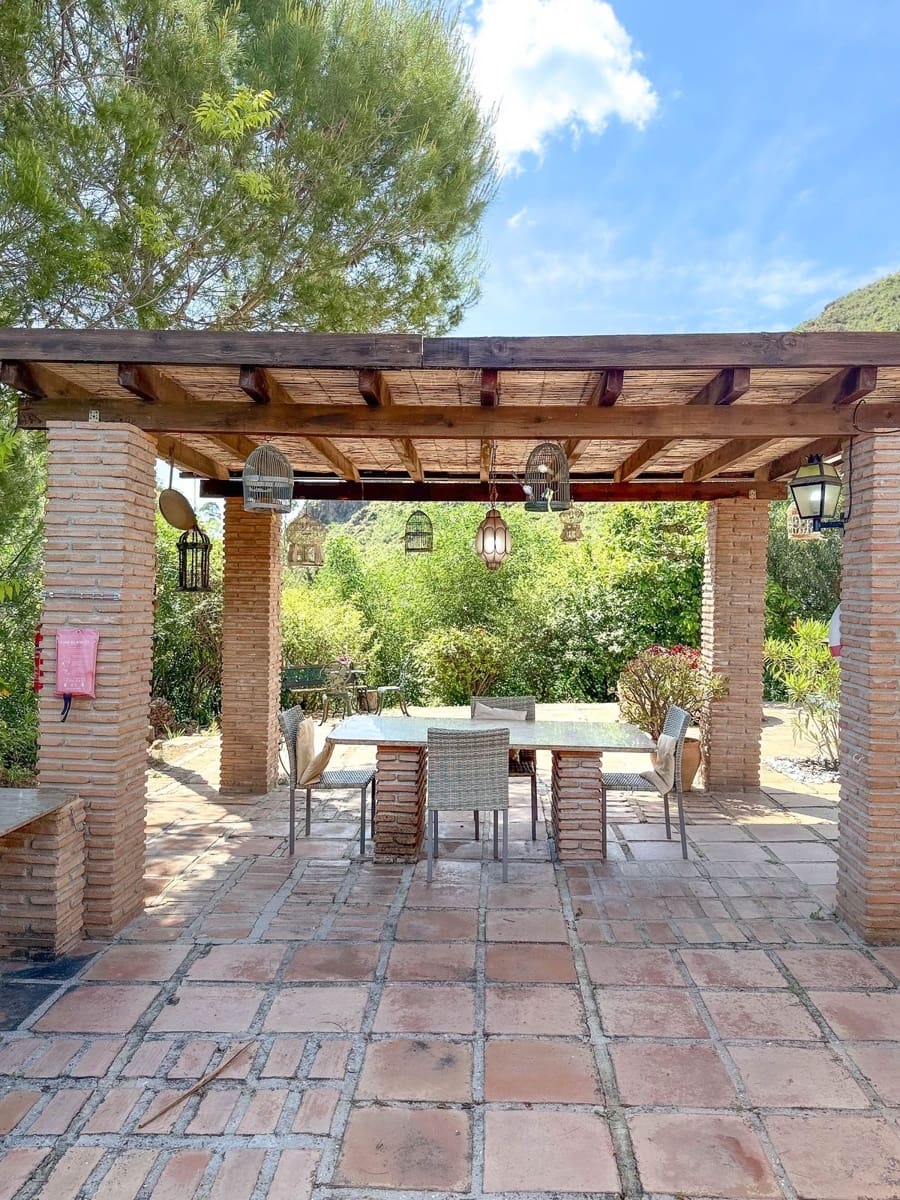 7 soveværelse Villa til salg i Coin med swimmingpool garage - € 699.000 (Ref: 8987816)