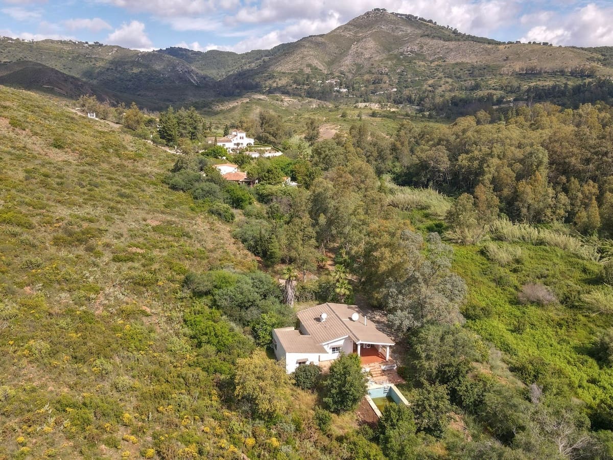 7 soveværelse Villa til salg i Coin med swimmingpool garage - € 699.000 (Ref: 8987816)