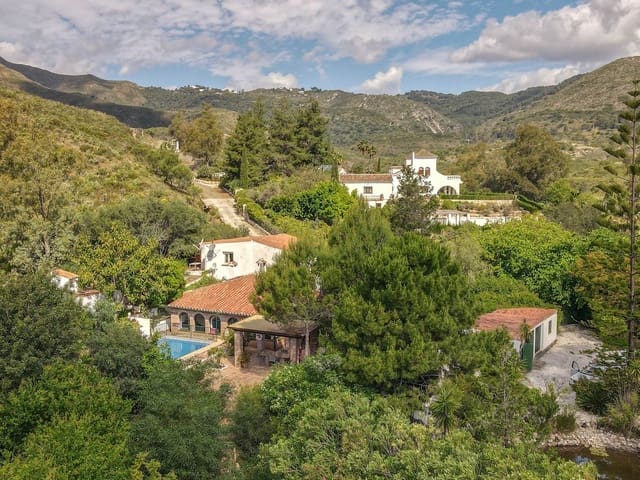 7 soveværelse Villa til salg i Coín med swimmingpool garage - € 699.000 (Ref: 8987816)