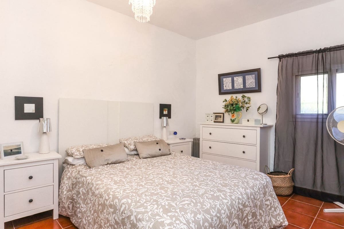 2 soveværelse Byhus til salg i Tolox - € 149.000 (Ref: 9002092)