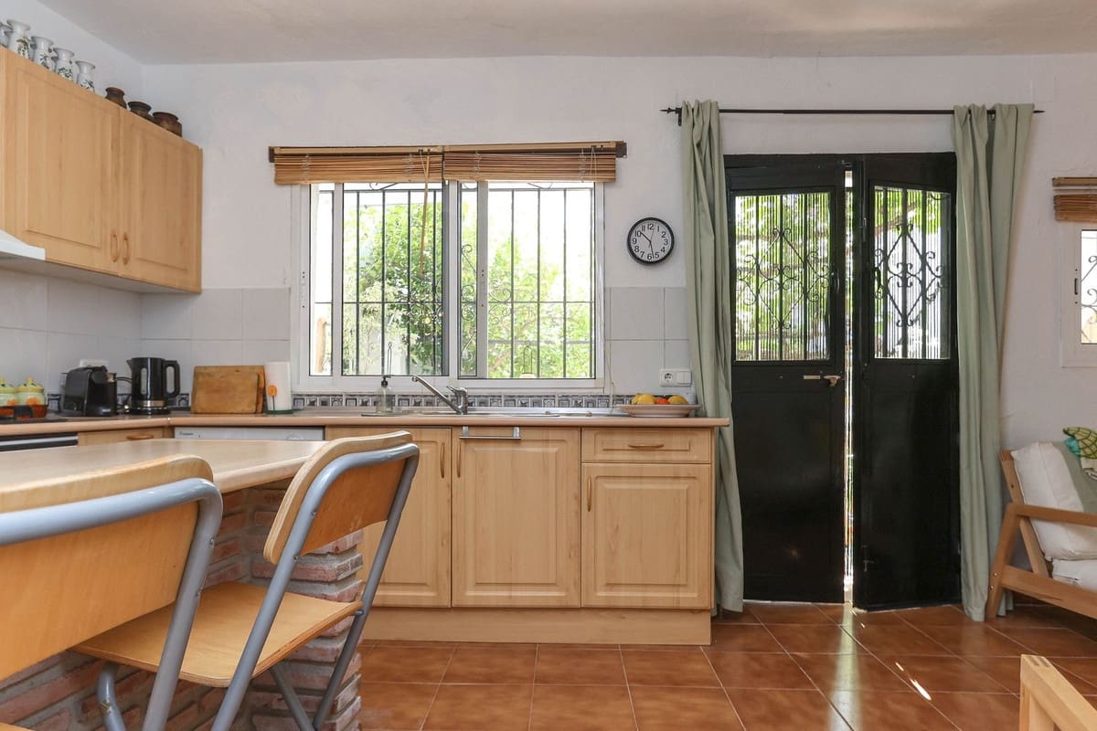 2 Zimmer Haus zu verkaufen in Tolox - 149.000 € (Ref: 9002092)