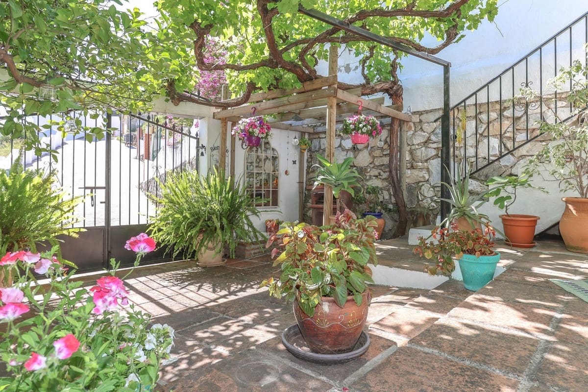 2 Zimmer Haus zu verkaufen in Tolox - 149.000 € (Ref: 9002092)