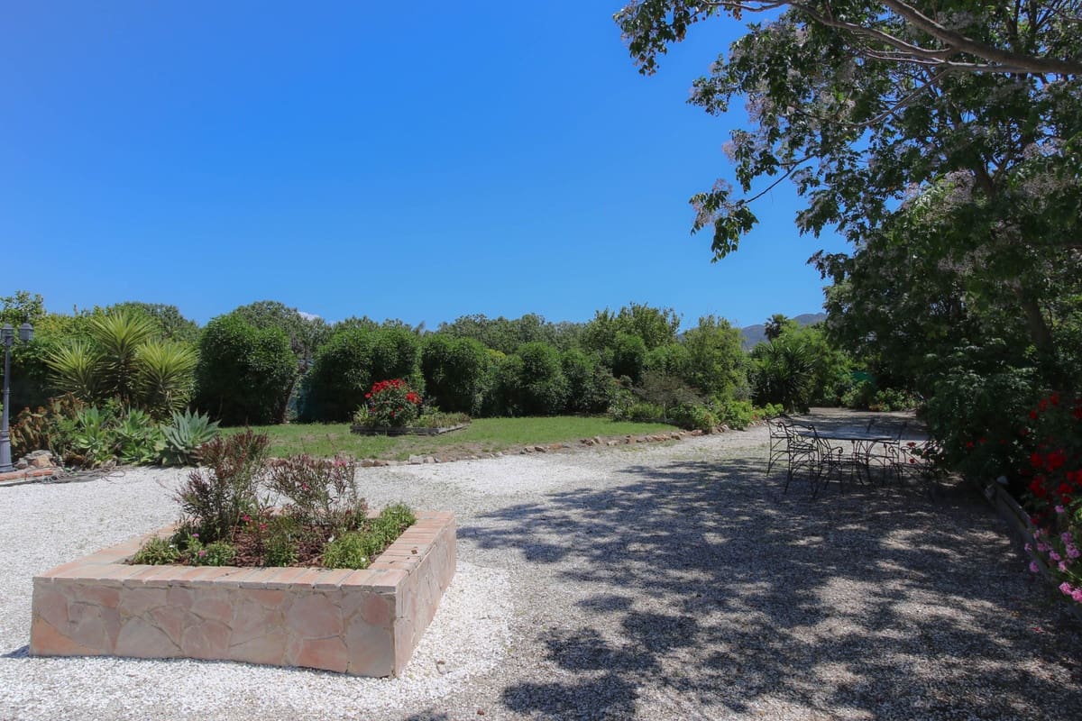 5 soveværelse Hotel til salg i Cartama med swimmingpool garage - € 495.000 (Ref: 9005837)