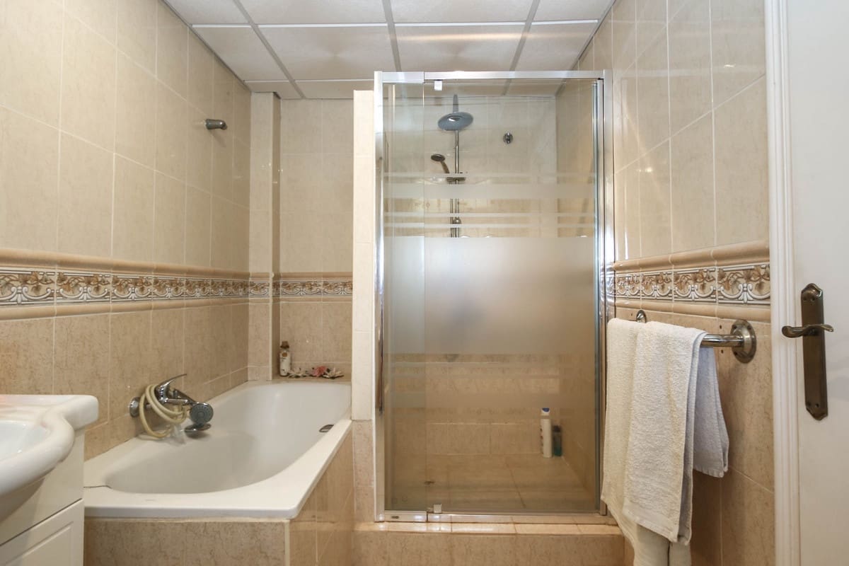 5 soveværelse Hotel til salg i Cartama med swimmingpool garage - € 495.000 (Ref: 9005837)