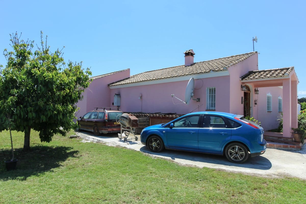 5 soveværelse Hotel til salg i Cartama med swimmingpool garage - € 495.000 (Ref: 9005837)