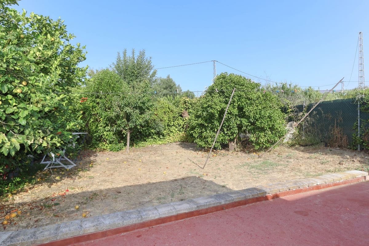 5 soveværelse Villa til salg i Cartama med swimmingpool garage - € 495.000 (Ref: 9005838)