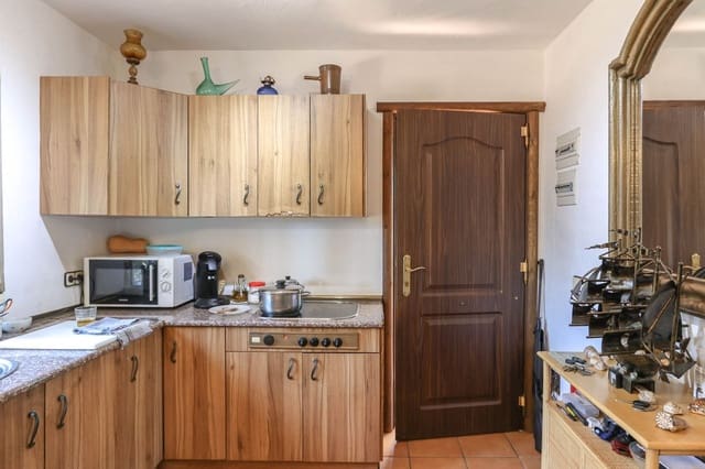 1 sovrum Kommersiell till salu i Monda med garage - 545 000 € (Ref: 9113383)