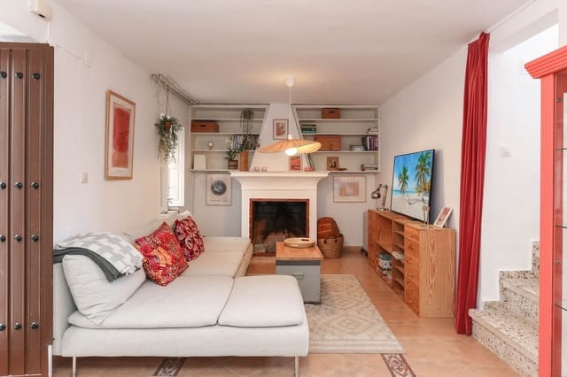 5 makuuhuone Omakotitalo myytävänä paikassa Tolox - 195 000 € (Ref: 9117898)