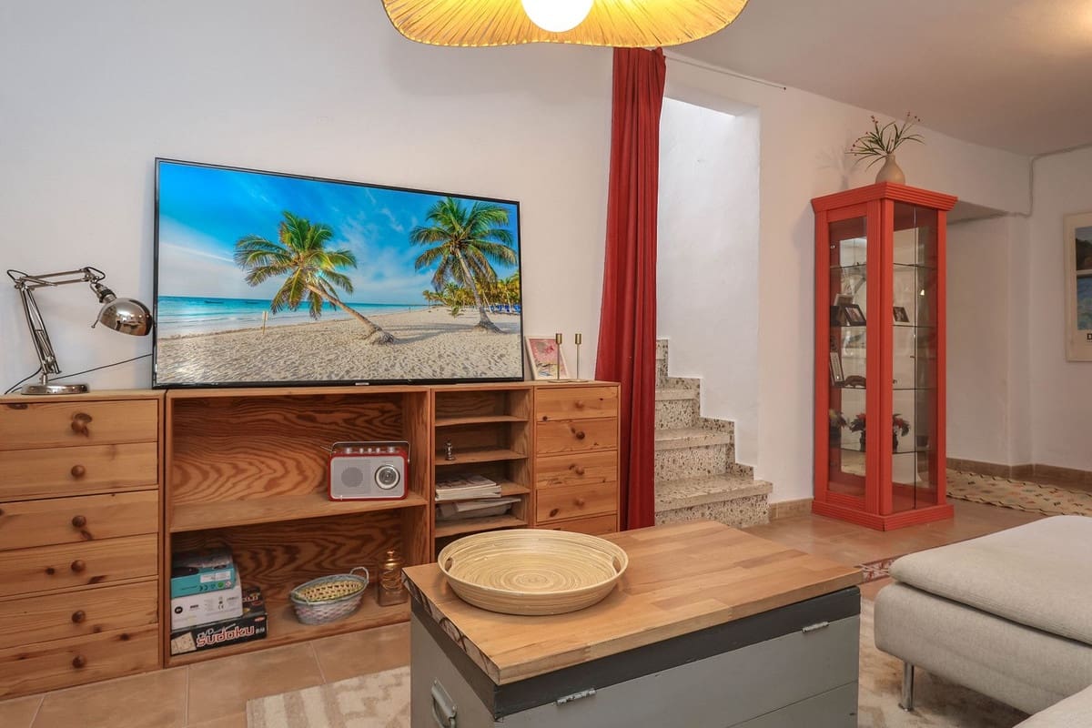 5 soverom Hus til salgs i Tolox - € 195 000 (Ref: 9117898)