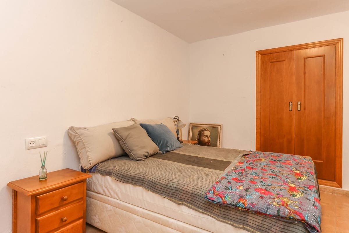 5 soverom Hus til salgs i Tolox - € 195 000 (Ref: 9117898)