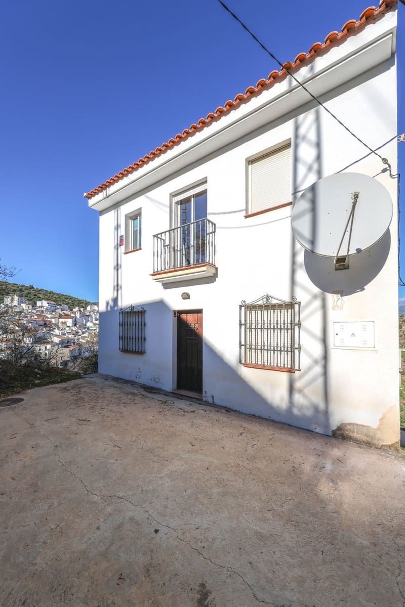 2 bedroom Townhouse for sale in Guaro with pool - € 199,000 (Ref: 9129152)