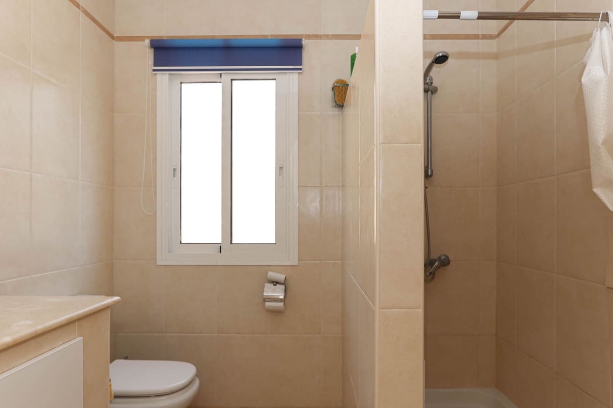 2 bedroom Townhouse for sale in Guaro with pool - € 199,000 (Ref: 9129152)