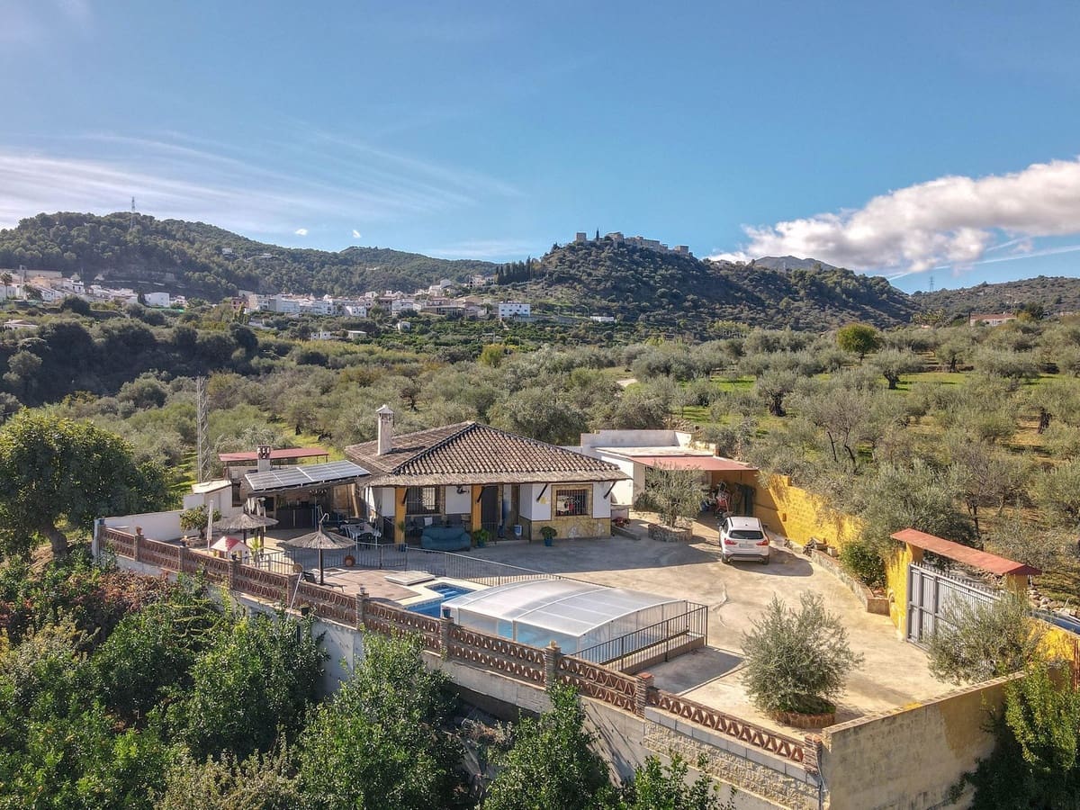 3 Zimmer Villa zu verkaufen in Monda - 510.000 € (Ref: 9185917)