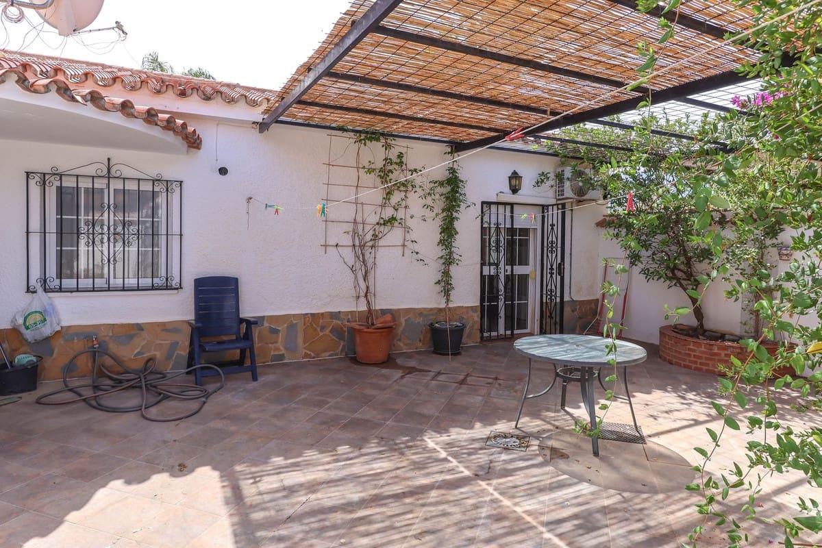 5 sypialnia Komercyjne na sprzedaż w Alhaurin el Grande z basenem garażem - 850 000 € (Ref: 9207383)