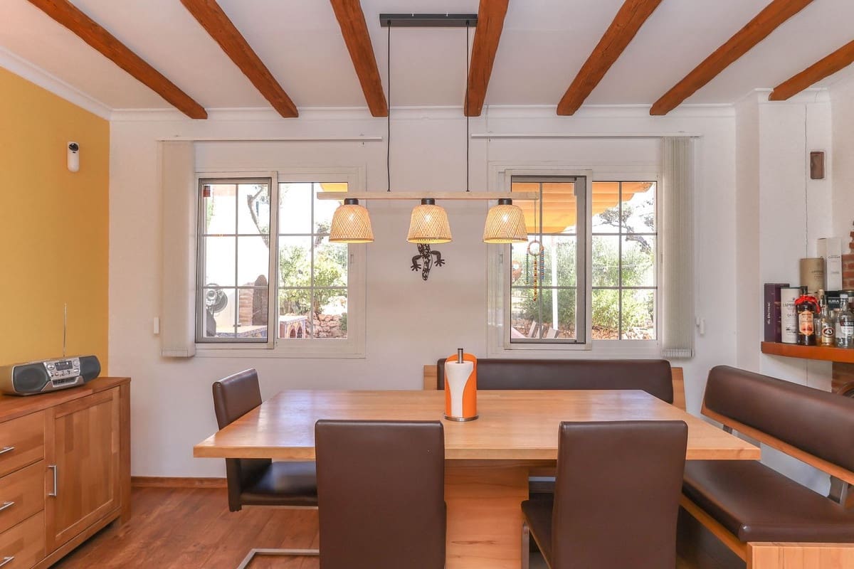 6 sypialnia Willa na sprzedaż w Alhaurin el Grande z basenem garażem - 680 000 € (Ref: 9218979)