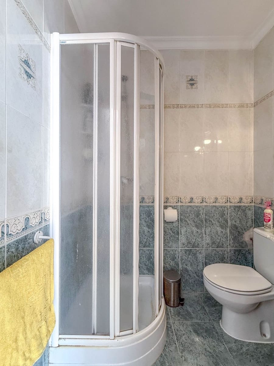 6 sypialnia Willa na sprzedaż w Alhaurin el Grande z basenem garażem - 680 000 € (Ref: 9218979)