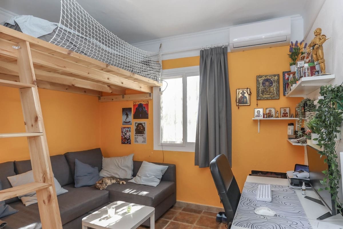 6 sypialnia Willa na sprzedaż w Alhaurin el Grande z basenem garażem - 680 000 € (Ref: 9218979)