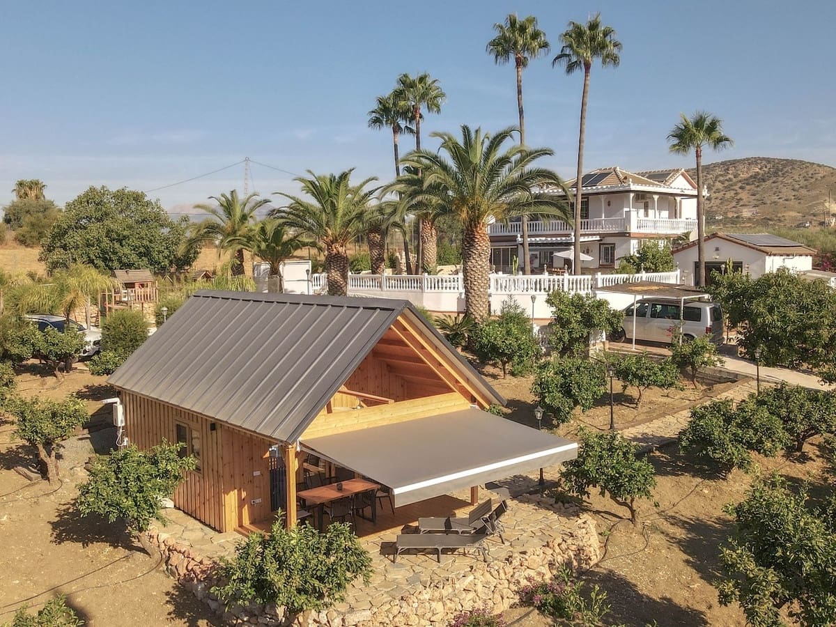 6 sypialnia Willa na sprzedaż w Alhaurin el Grande z basenem garażem - 680 000 € (Ref: 9218979)