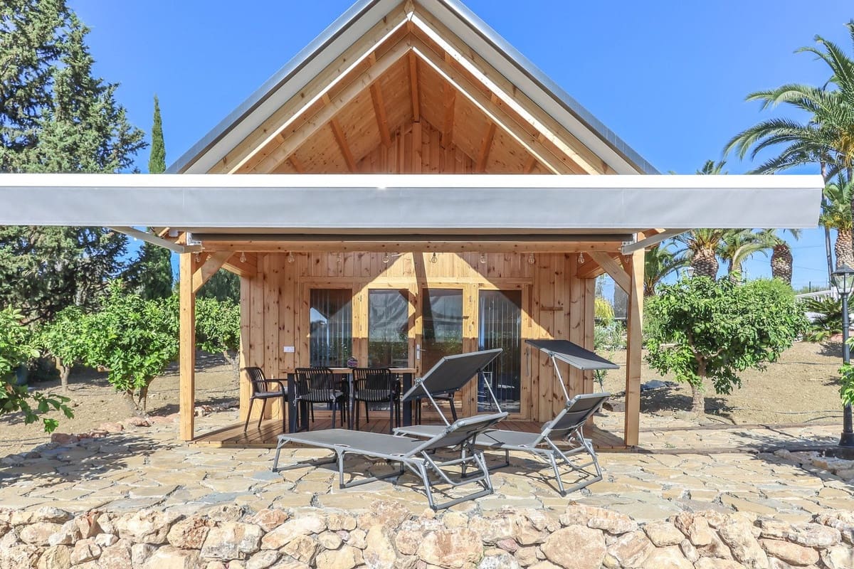 6 sypialnia Willa na sprzedaż w Alhaurin el Grande z basenem garażem - 680 000 € (Ref: 9218979)