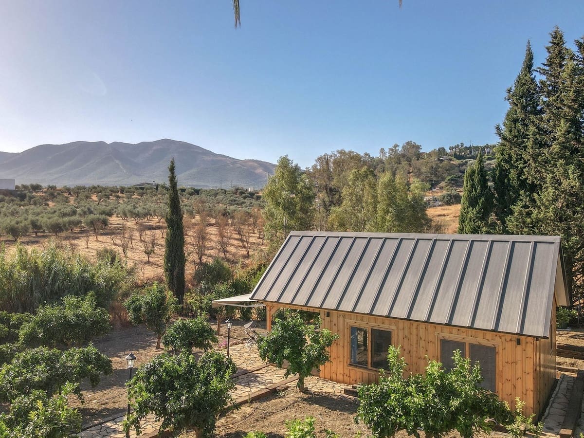 6 sypialnia Willa na sprzedaż w Alhaurin el Grande z basenem garażem - 680 000 € (Ref: 9218979)