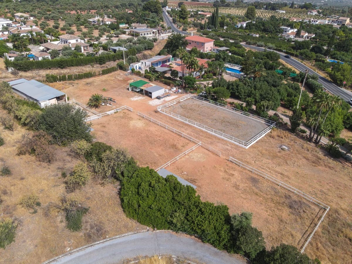 5 sypialnia Willa na sprzedaż w Alhaurin el Grande z basenem garażem - 850 000 € (Ref: 9249035)