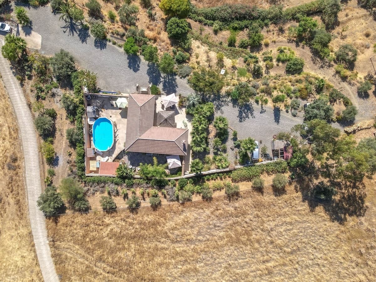 3 soverom Villa til salgs i Tolox med garasje - € 375 000 (Ref: 9294022)