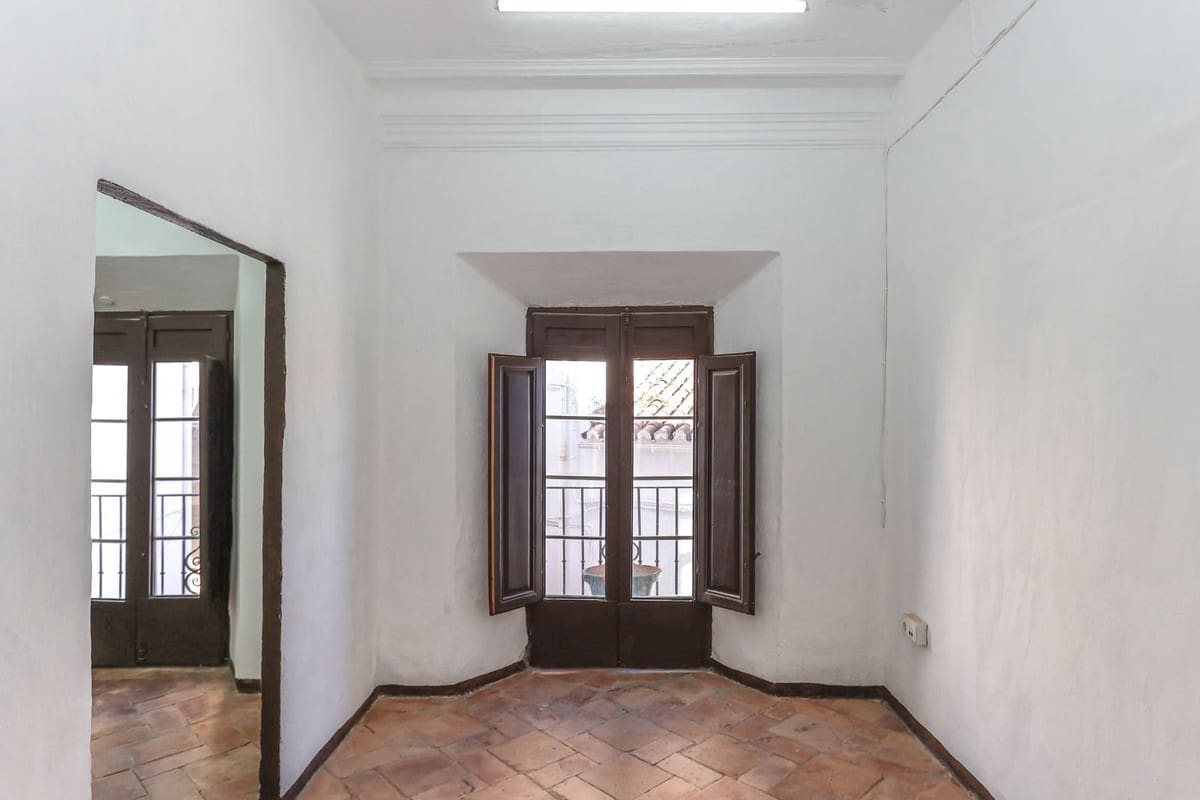 7 soverom Hotell til salgs i Casarabonela - € 595 000 (Ref: 9348023)