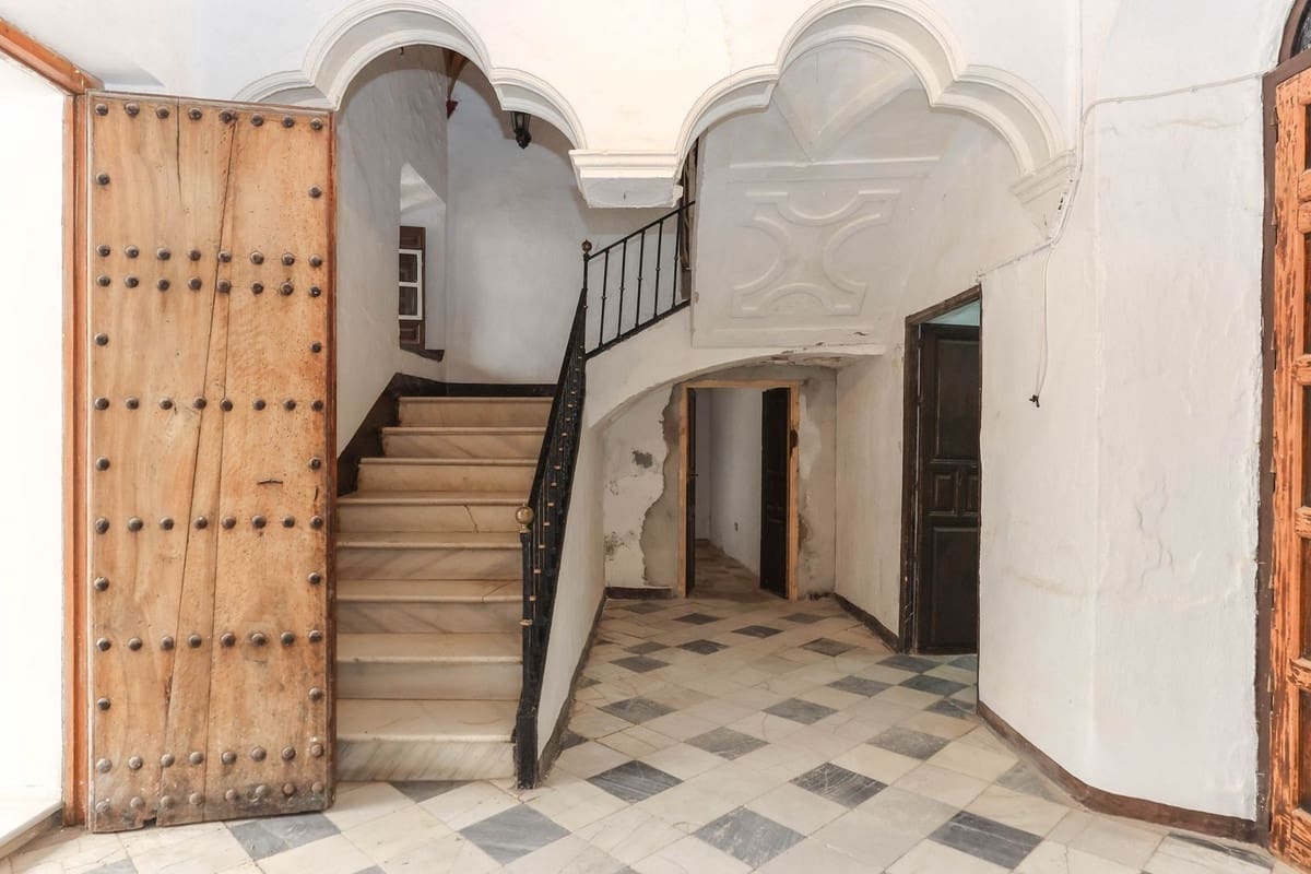 7 soverom Hotell til salgs i Casarabonela - € 595 000 (Ref: 9348023)