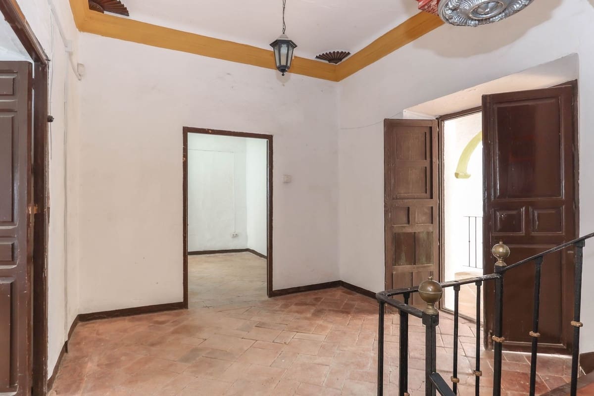 7 soverom Hotell til salgs i Casarabonela - € 595 000 (Ref: 9348023)