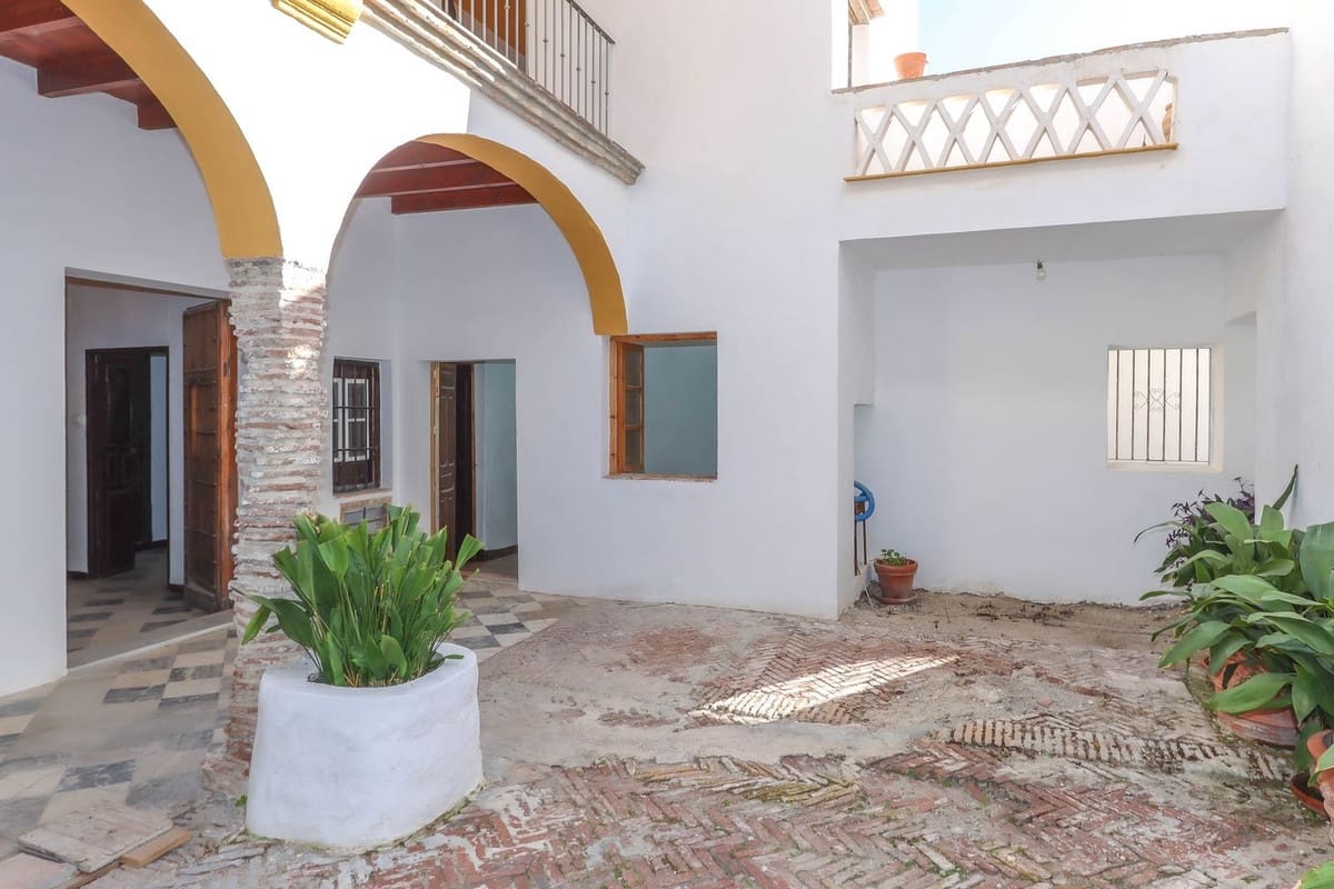 7 Zimmer Hotel zu verkaufen in Casarabonela - 595.000 € (Ref: 9348023)