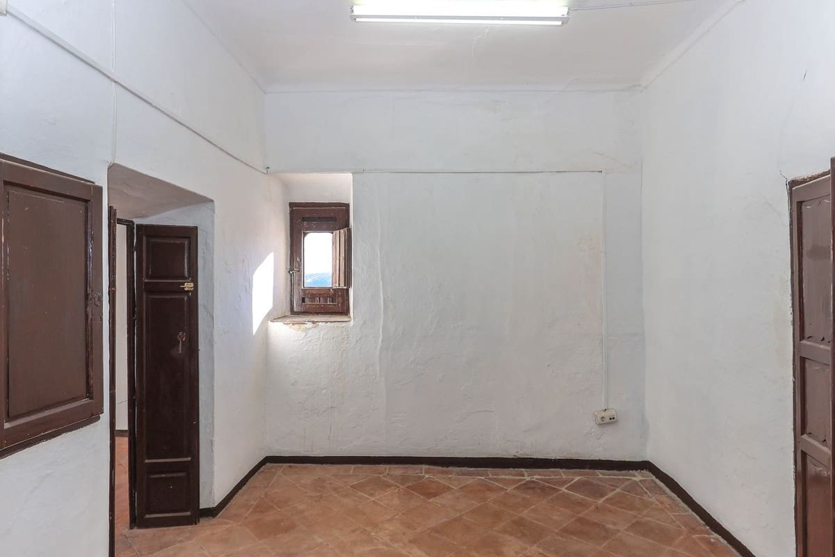 7 Zimmer Haus zu verkaufen in Casarabonela - 550.000 € (Ref: 9348024)