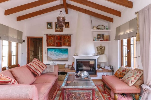 2 chambre Villa/Maison à vendre à Casarabonela avec garage - 349 000 € (Ref: 9369180)