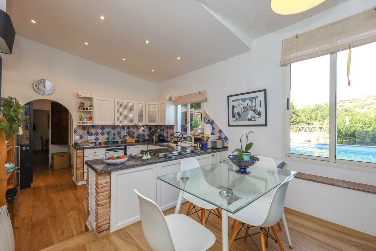 5 Zimmer Villa zu verkaufen in Coin mit Pool Garage - 695.000 € (Ref: 9404724)