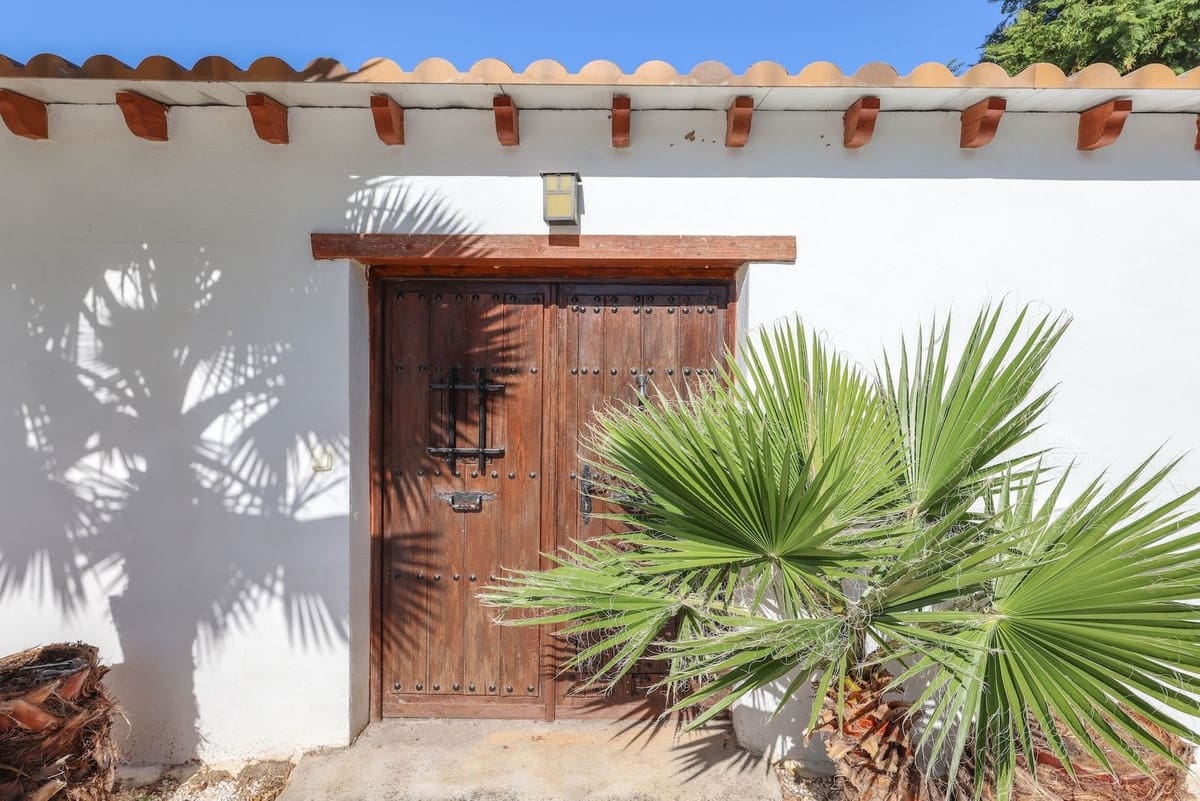 5 Zimmer Villa zu verkaufen in Coin mit Pool Garage - 695.000 € (Ref: 9404724)