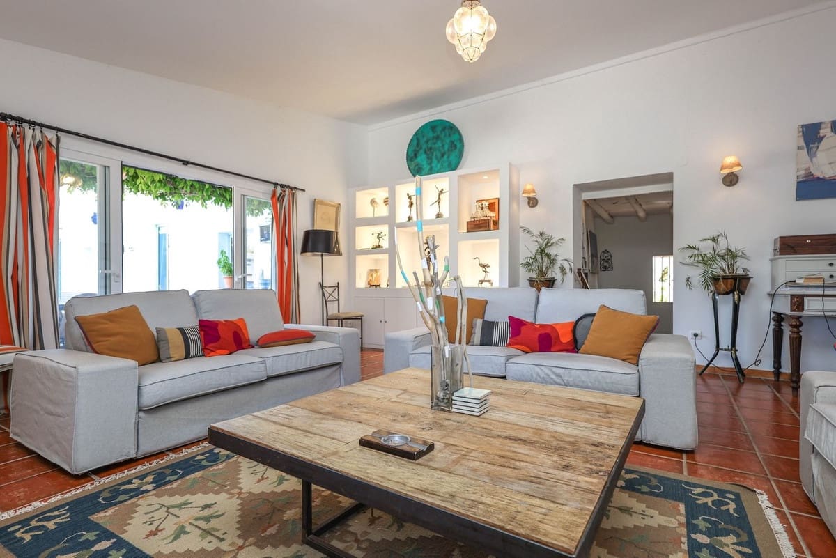 5 Zimmer Villa zu verkaufen in Coin mit Pool Garage - 695.000 € (Ref: 9404724)