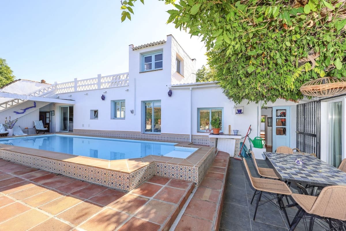 5 Zimmer Villa zu verkaufen in Coin mit Pool Garage - 695.000 € (Ref: 9404724)