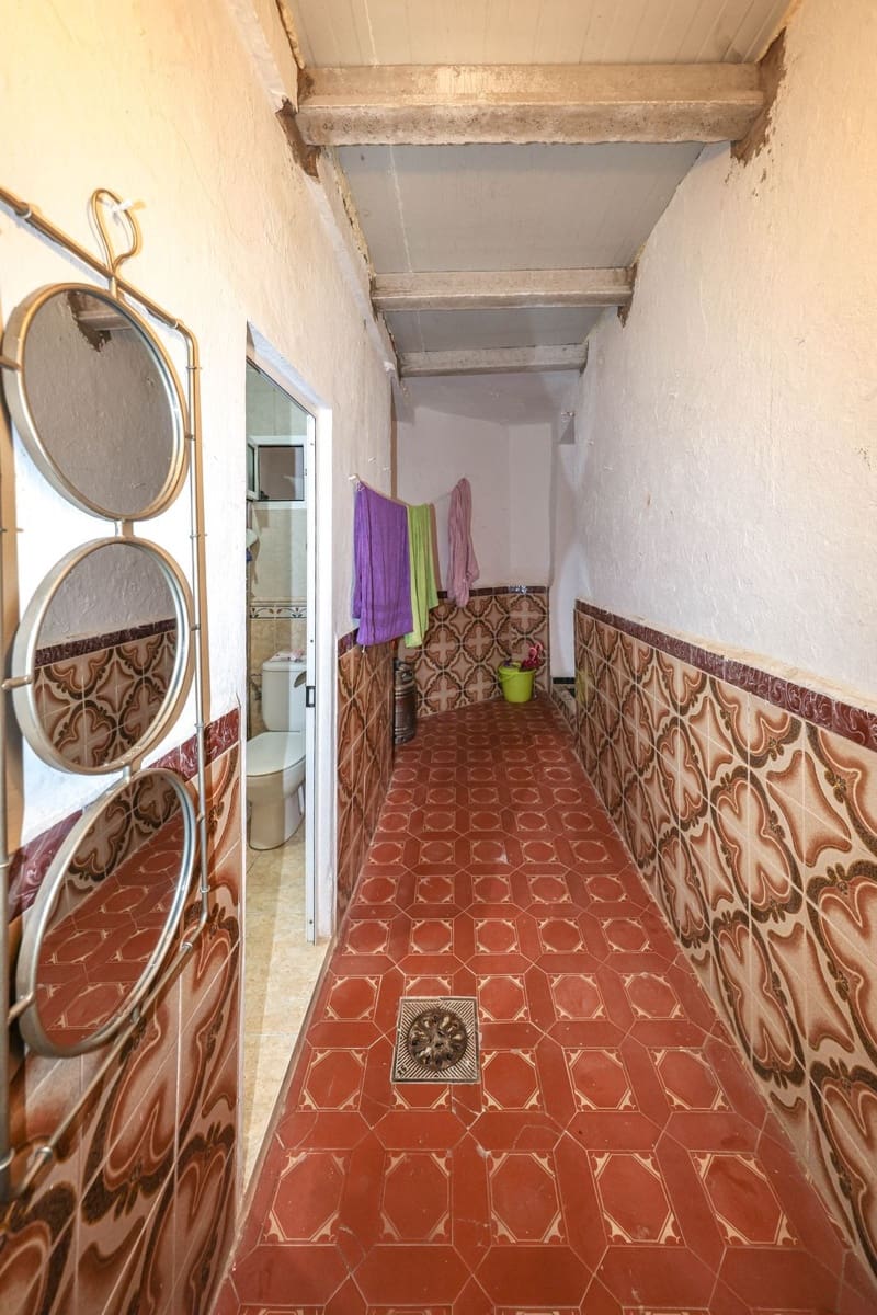 4 makuuhuone Omakotitalo myytävänä paikassa Guaro - 177 000 € (Ref: 9412720)