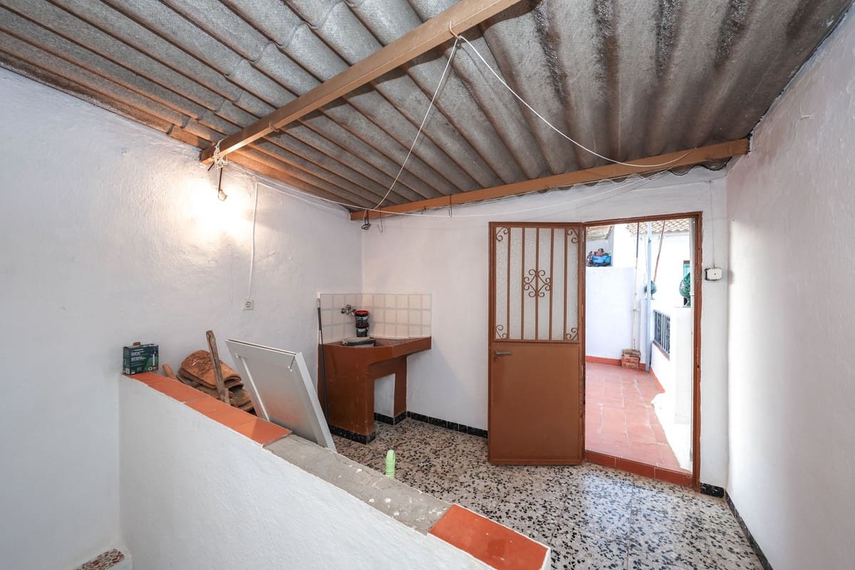 4 soverom Hus til salgs i Guaro - € 177 000 (Ref: 9412720)