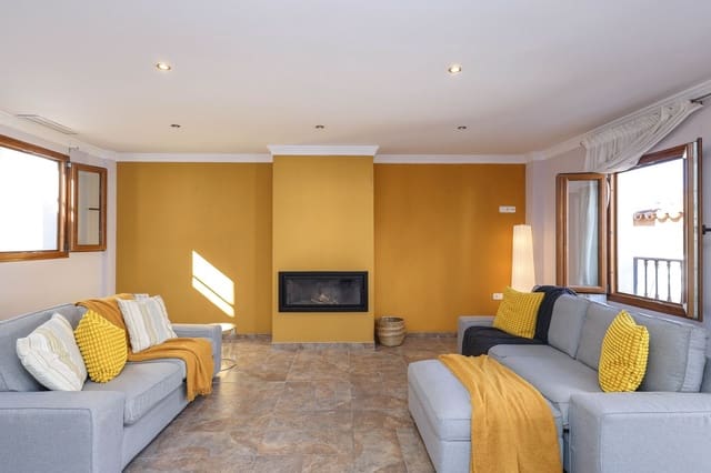 4 makuuhuone Omakotitalo myytävänä paikassa Guaro mukana 
autotalli - 260 000 € (Ref: 9420078)