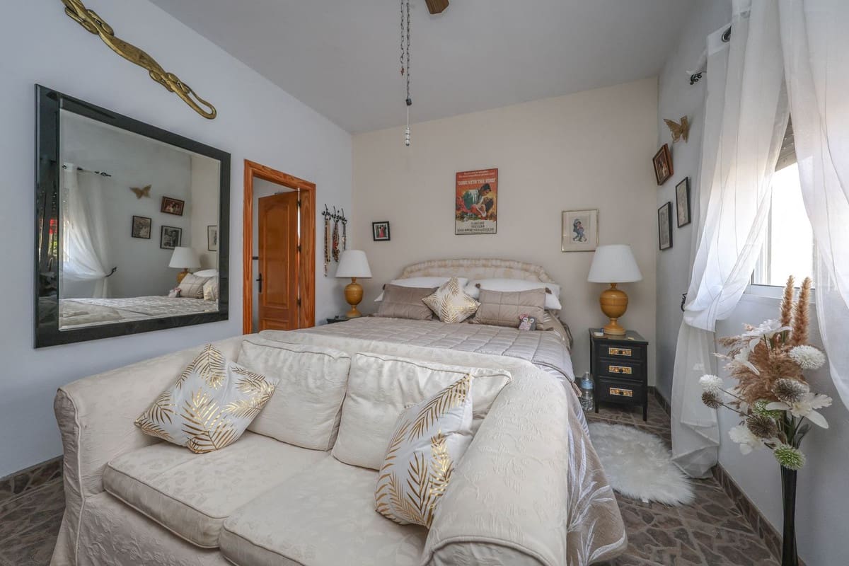 2 sovrum Villa till salu i Cartama - 350 000 € (Ref: 9438004)