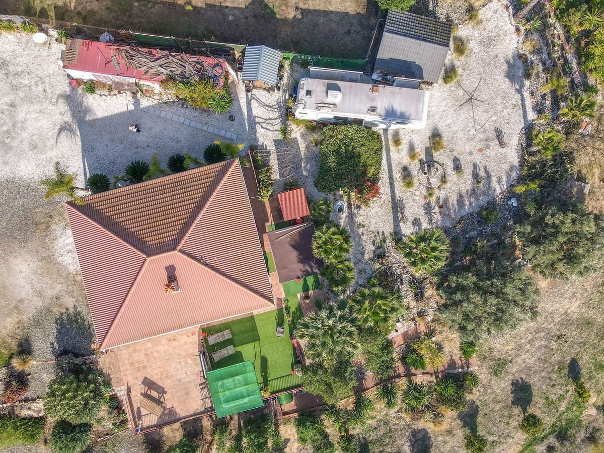 2 sovrum Villa till salu i Cartama - 350 000 € (Ref: 9438004)