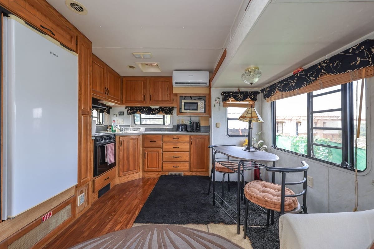 2 bedroom Villa for sale in Cartama - € 350,000 (Ref: 9438004)