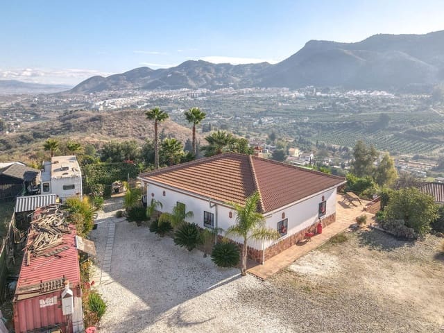 Chalet de 2 habitaciones en Cártama en venta - 350.000 € (Ref: 9438004)