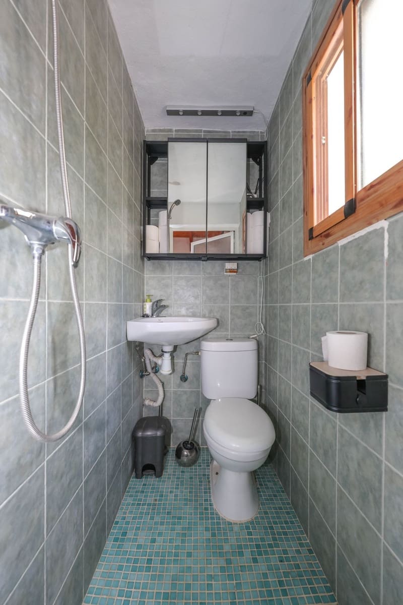 2 soverom Villa til salgs i Coin med svømmebasseng garasje - € 400 000 (Ref: 9453437)