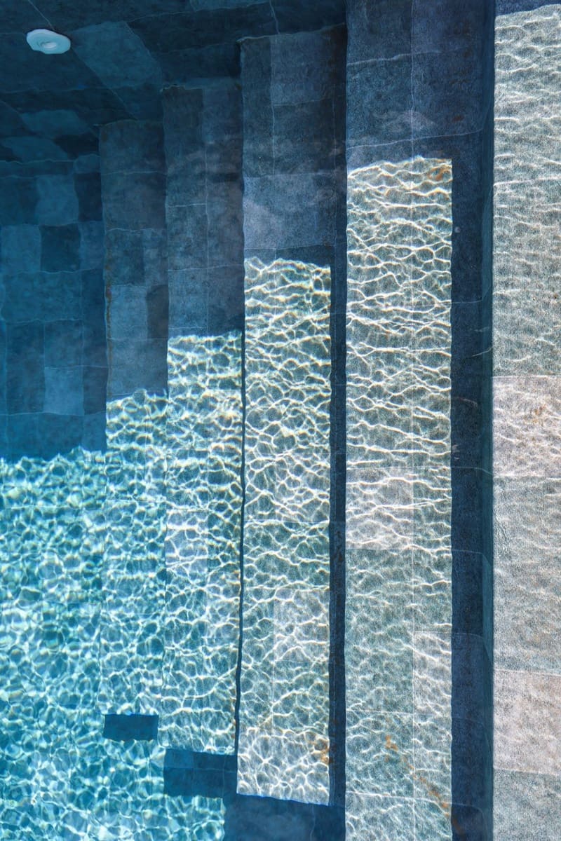 2 soverom Villa til salgs i Coin med svømmebasseng garasje - € 400 000 (Ref: 9453437)