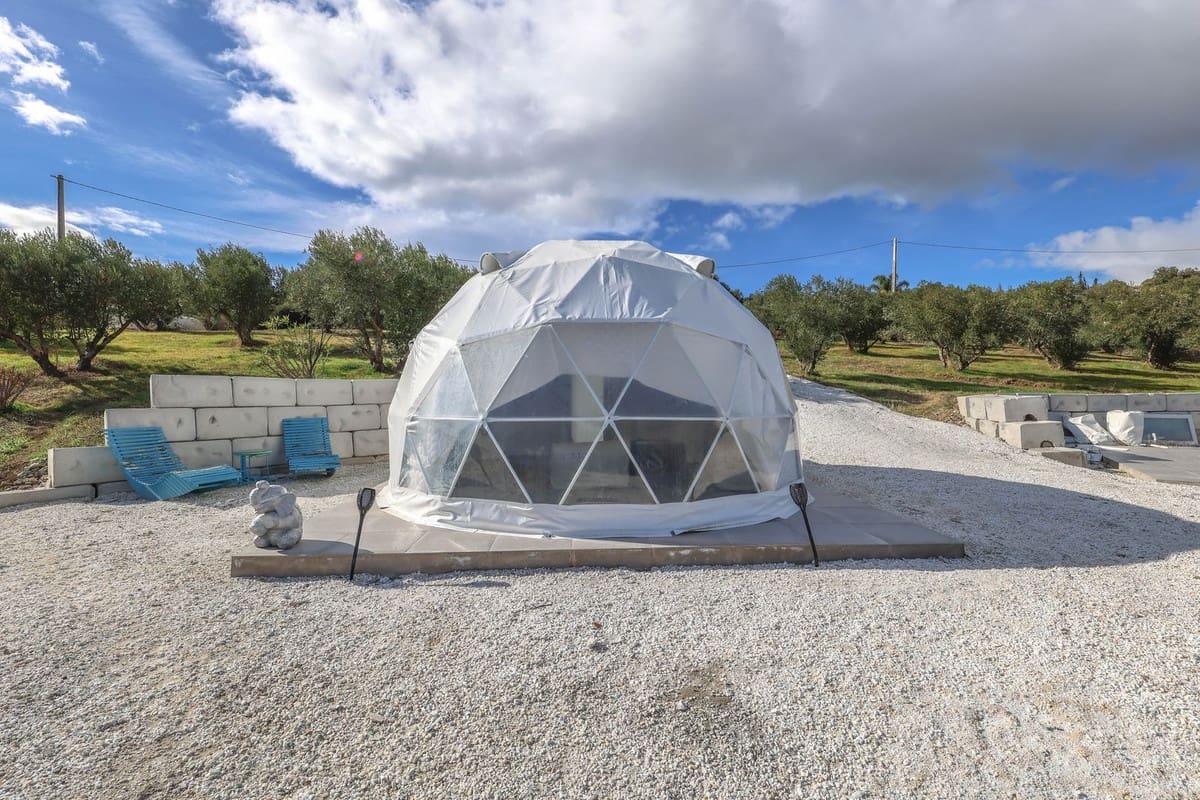 2 soveværelse Villa til salg i Coin med swimmingpool garage - € 400.000 (Ref: 9453437)